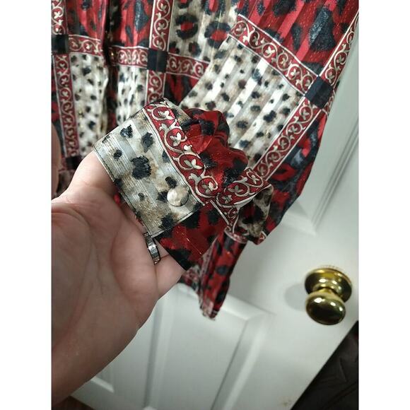 Alfred Dunner Woman 14 Blouse Red Colorblock Animal Print Semi Sheer Button... - Picture 6 of 10